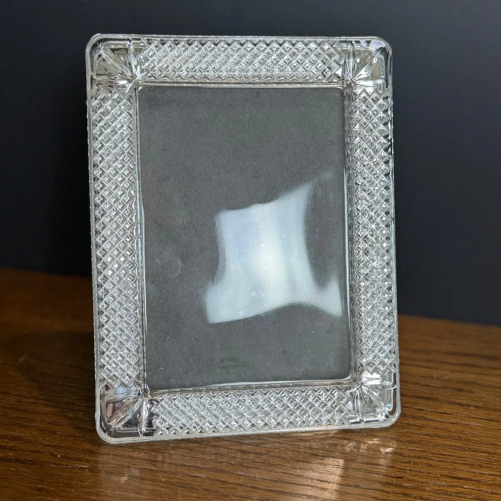 Vintage Cut Glass Picture Frame 5x7 Diamond Pattern Clear‎ Crystal Style Decor